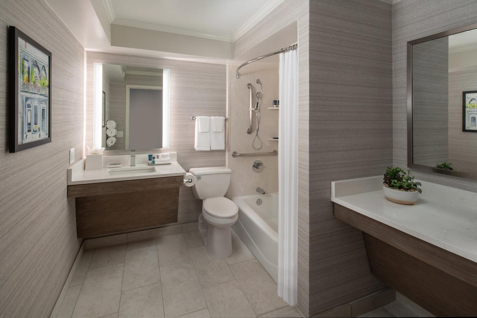 Hotel Four Points By Sheraton French Quarter Nova Orleães